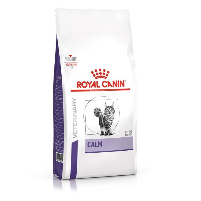 Royal Canin Calm Cat 2 кг сухой корм для кошек при переезде или смене обстановки